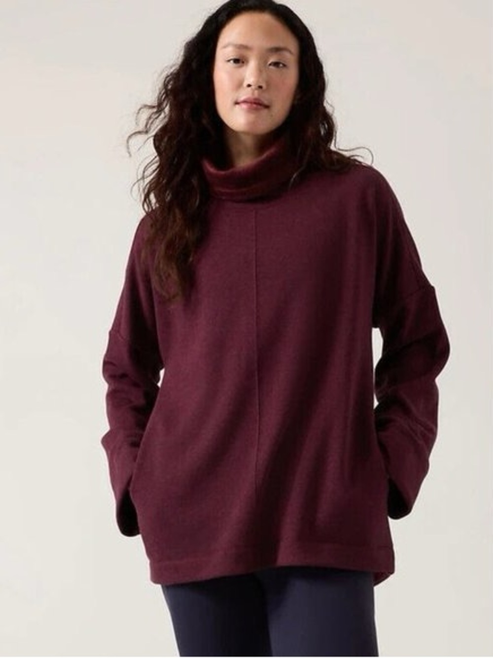 Athleta Cozy Karma Funnel Neck Sweatshirt Spiced
Cabernet Heather Women's XXS